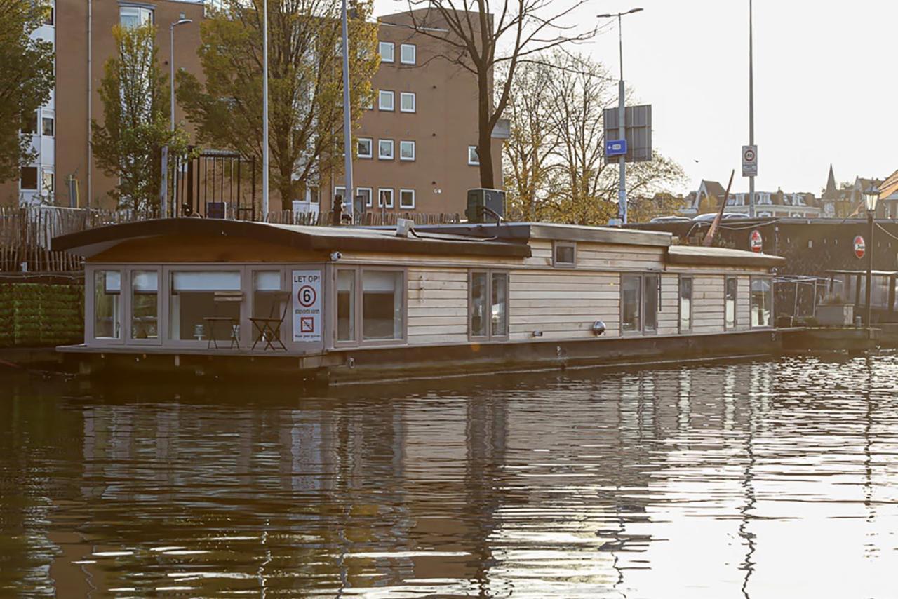Houseboat Next To Amstel Bed & Breakfast Amsterdam Bagian luar foto