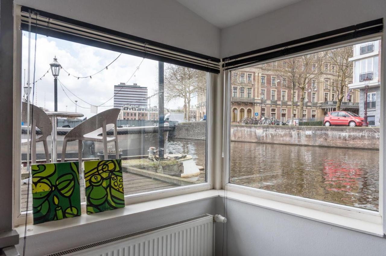 Houseboat Next To Amstel Bed & Breakfast Amsterdam Bagian luar foto