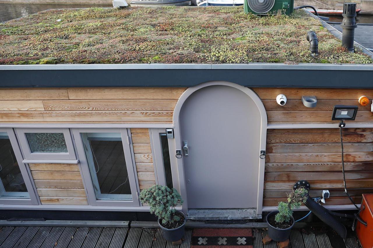 Houseboat Next To Amstel Bed & Breakfast Amsterdam Bagian luar foto