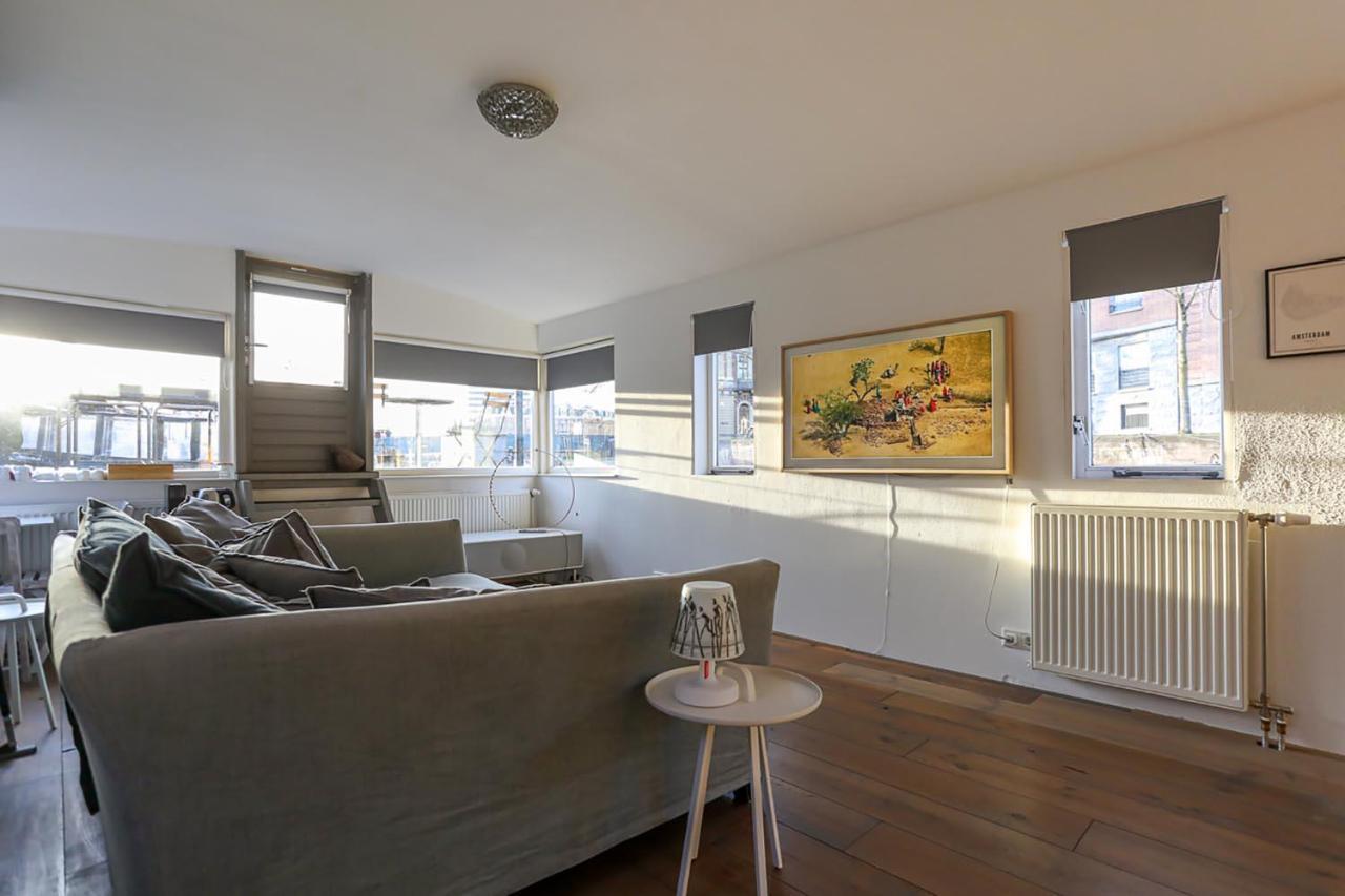 Houseboat Next To Amstel Bed & Breakfast Amsterdam Bagian luar foto